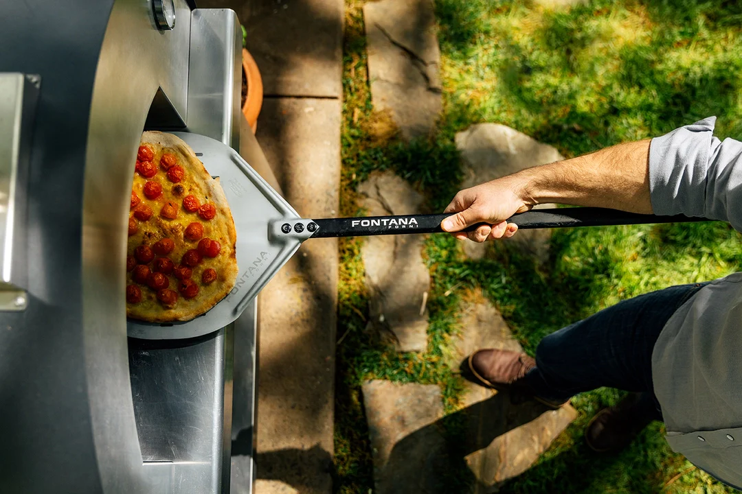 Margherita Wood Countertop Pizza Oven - Image 5